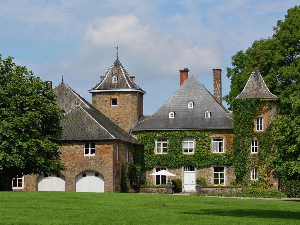 Willa Delightful Castle In Bastogne With Bubble Bath Zewnętrze zdjęcie